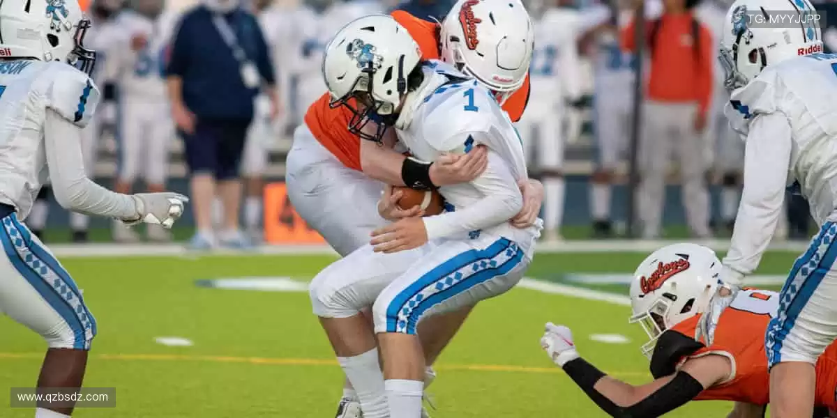 🎧沉浸式体验,声临其境!戴上耳机,仿佛置身比赛现场!